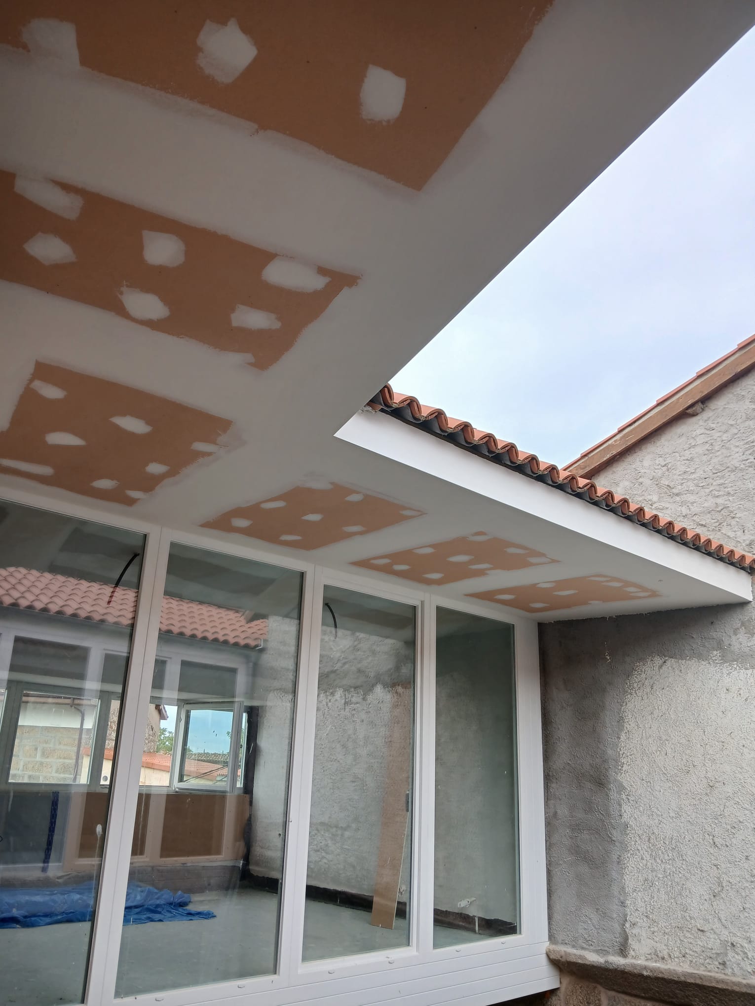 Interiorismo y techos registrables