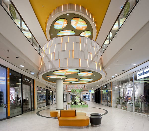 Instalación de grandes dimensiones en área pública